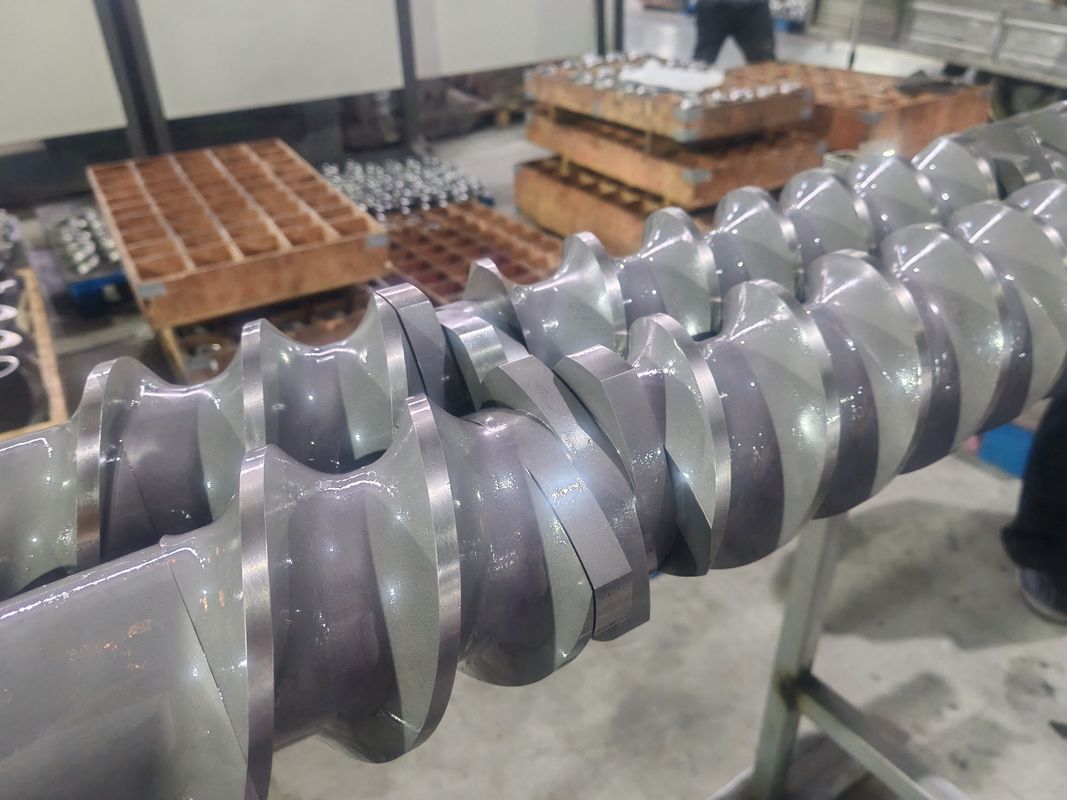 ส่วนประกอบสกรูและกระบอกอัดรีดแบบสกรูคู่ Berstoff ที่ออกแบบมาอย่างแม่นยำเพื่อผลลัพธ์ที่เหนือกว่า