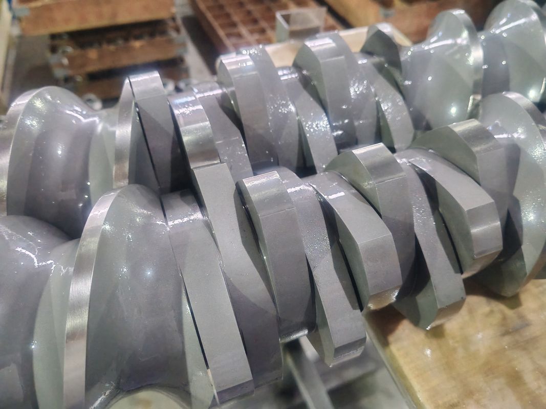 ส่วนประกอบสกรูและกระบอกอัดรีดแบบสกรูคู่ Berstoff ที่ออกแบบมาอย่างแม่นยำเพื่อผลลัพธ์ที่เหนือกว่า