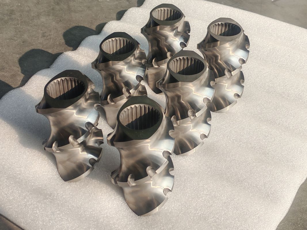 Elementos de tornillo para línea de extrusión de plástico 60 mm-120 Longitud del tornillo 100 rpm-1200 Velocidad del tornillo para máquina extrusora de doble husillo