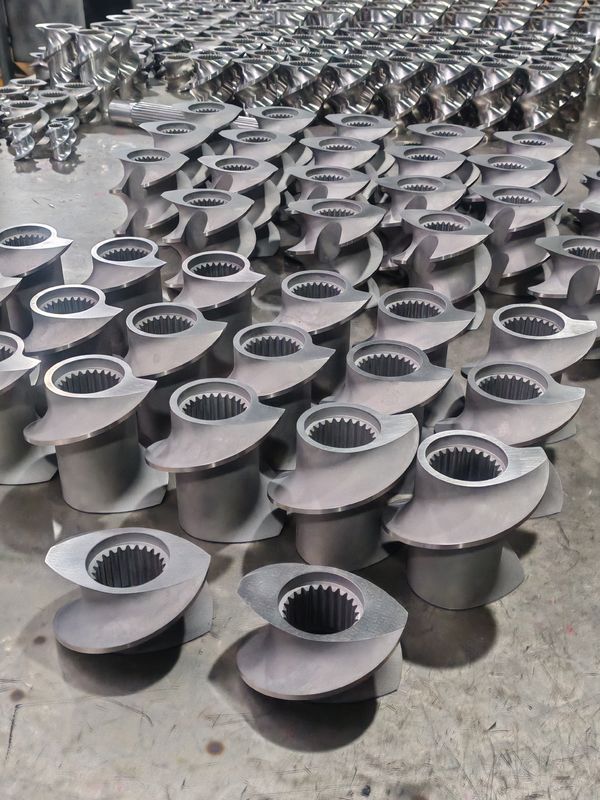 Elementos de tornillo para línea de extrusión de plástico 60 mm-120 Longitud del tornillo 100 rpm-1200 Velocidad del tornillo para máquina extrusora de doble husillo