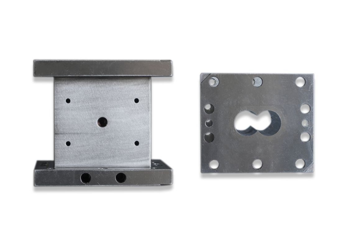 CTE 75 Barils Personnalisés pour Extrudeuse Bimastère dans une Ligne d'Extrusion Plastique